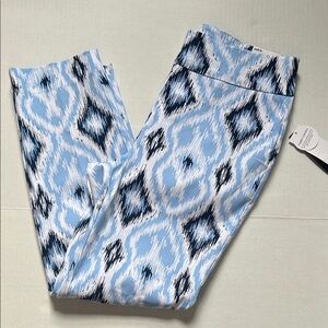 NWT Premise blue/white printed tummy control ankle pants size medium